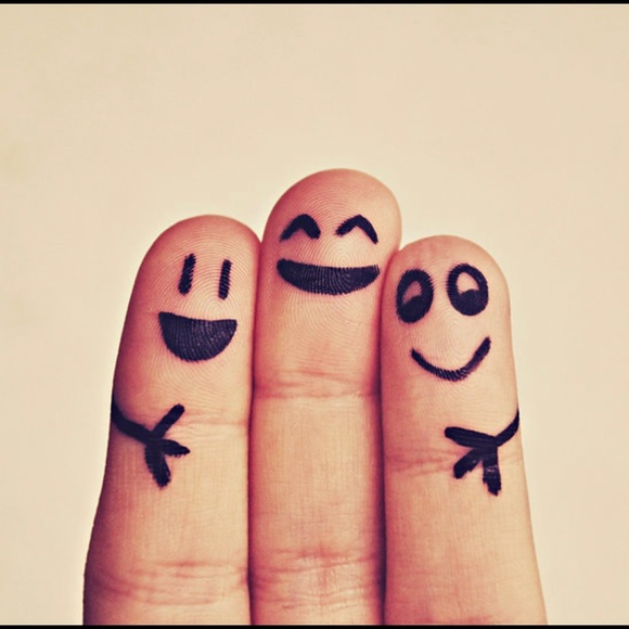 💛Meet your Posher, J 💛 - Picture 2 of 6